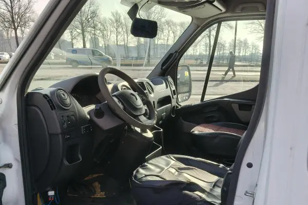 Vuokraa Opel-kuskinpaikka Easyrentiltä