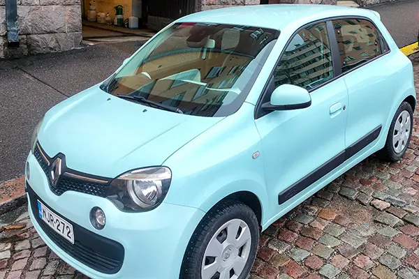 Vuokraa Renault Twingo Easyrentiltä